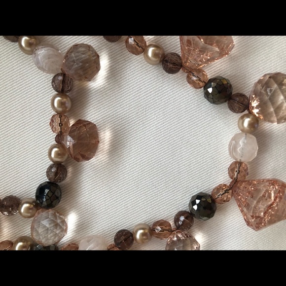 Costume jewelry necklace statement Anthropologie - Picture 3 of 5